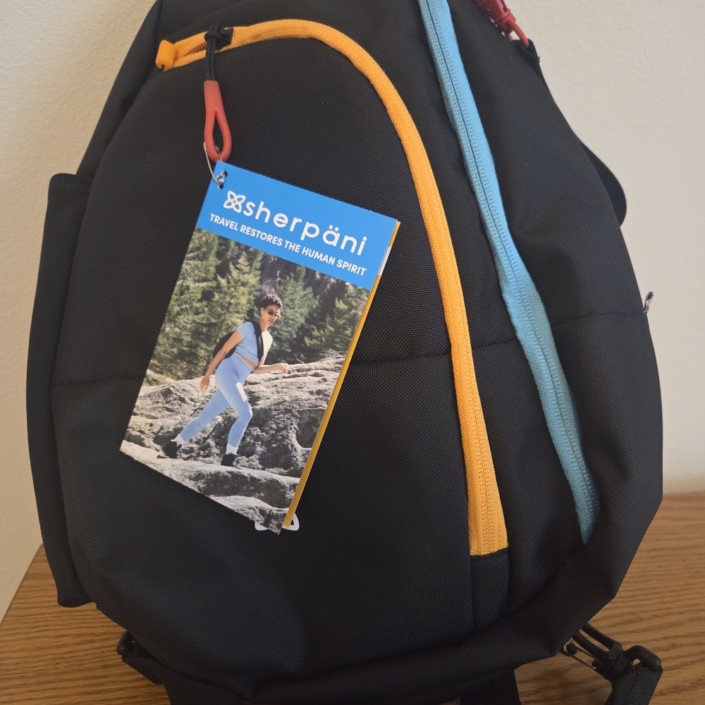 Sherpani Wayfarer sling backpack